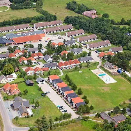 Cxxi Feriehus *